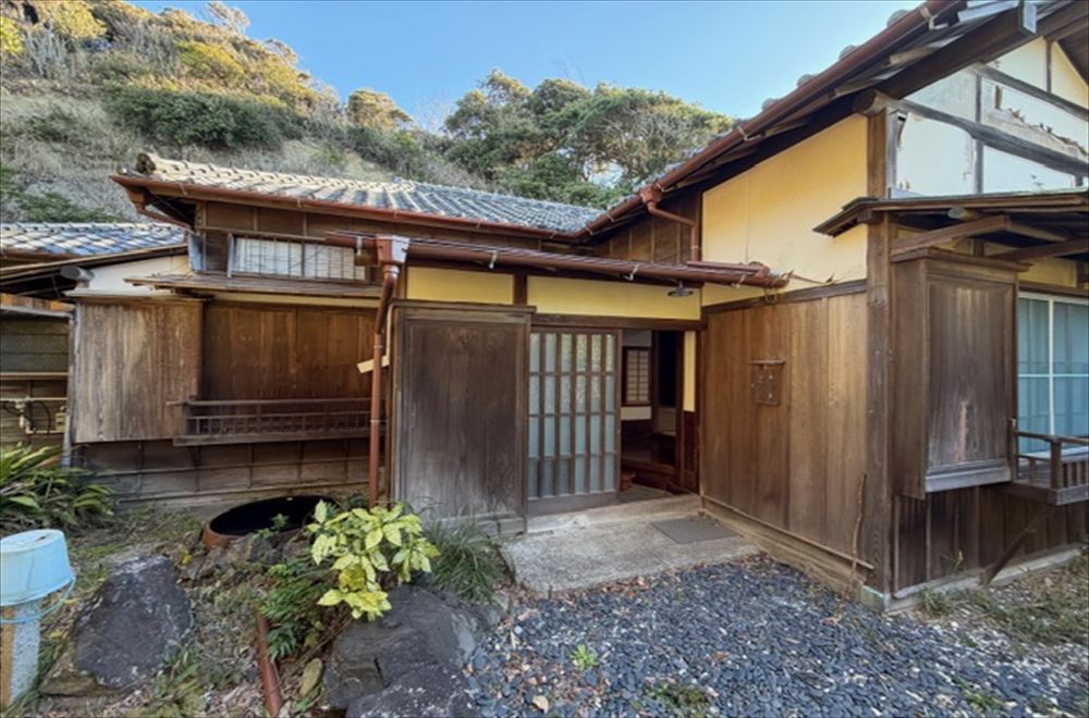 都内から約1時間、新舞子海岸徒歩圏内!