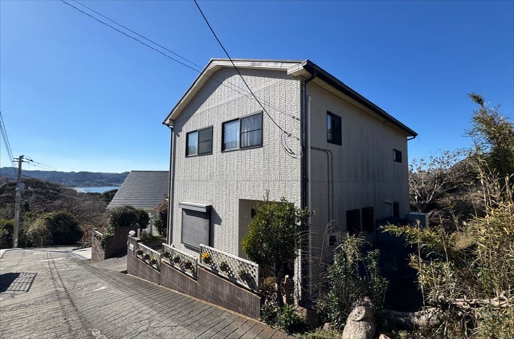 都心から約1時間、週末は海のある暮らし