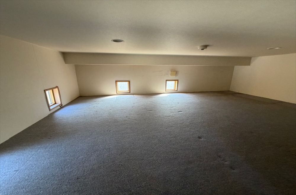 中二階　収納スペース