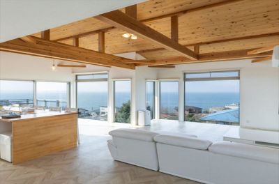 都心約1時間圏、海と富士を望む高台のセカンドハウス